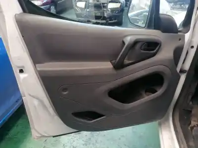 Veículo de Sucata peugeot partner tepee 1.6 hdi / bluehdi 75 do ano 2008 alimentado 9ht