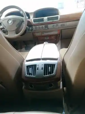 Scrapping Vehicle bmw serie 7 (e65/e66) 745i of the year 2004 powered n62b44a