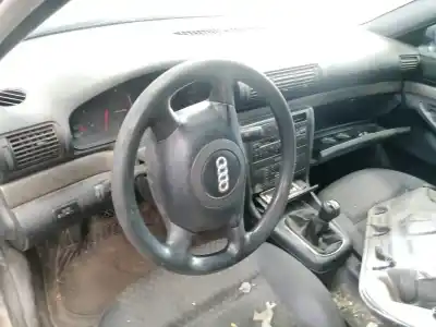 Scrapping Vehicle audi a4 b5 avant (8d5) 1.9 tdi of the year 1999 powered ahh