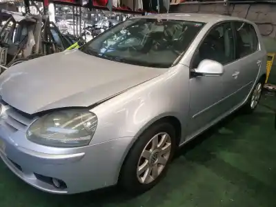 Здавання транспортного засобу volkswagen                                         golf v (1k1) (10.2003)                                                                                                                                                                                                                                     bkc                                                                                                                                                                                                                                                        року 2004 потужний bkc