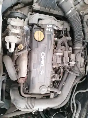 Veículo de Sucata opel corsa c (x01) 1.7 dti (f08 f68) do ano 2002 alimentado y17dt