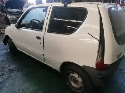 Veículo de Sucata fiat                                               seicento (187)                                                                                                                                                                                                                                             187a1000                                                                                                                                                                                                                                                   do ano 1998 alimentado 187a1000