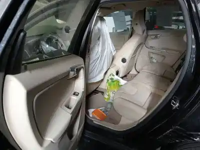 Veículo de Sucata volvo xc60 2.0 diesel d4 do ano 2014 alimentado d4204t5