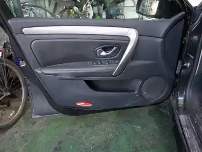 Scrapping Vehicle renault laguna iii emotion of the year 2014 powered k9k846