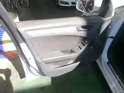 Veicolo di demolizione audi a4 berlina (b8) básico dell'anno 2012 alimentato cjca