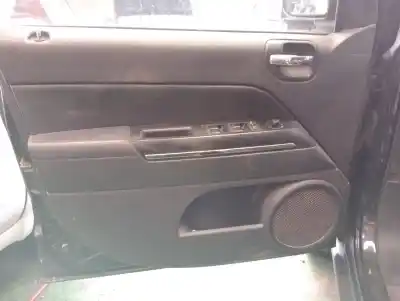 Veicolo di demolizione jeep compass limited 4x4 dell'anno 2011 alimentato om 651.925