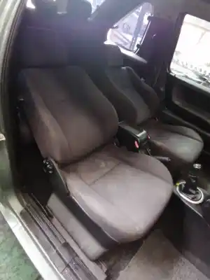 Veicolo di demolizione land rover freelander 2.0 td4 cat dell'anno 2004 alimentato 204d3