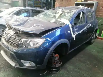 Veicolo di demolizione dacia sandero stepway dell'anno 2017 alimentato h4b 410