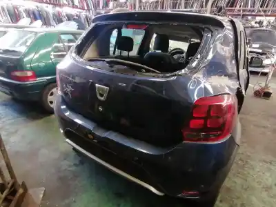 Veicolo di demolizione dacia sandero stepway dell'anno 2017 alimentato h4b 410
