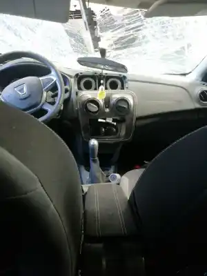 Veicolo di demolizione dacia sandero stepway dell'anno 2017 alimentato h4b 410