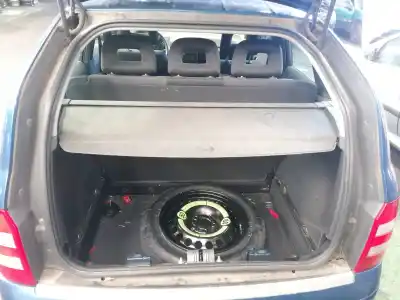 Verschrottungsfahrzeug audi a2 (8z) 1.6 fsi des jahres 2005 angetrieben bad