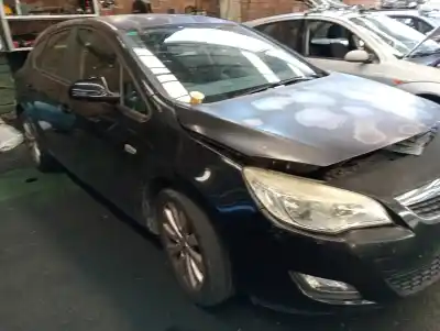 Scrapping Vehicle opel astra j (p10) 1.7 cdti (68) of the year 2010 powered a17dtj