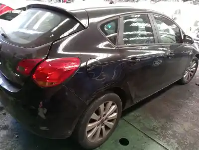 Scrapping Vehicle opel astra j (p10) 1.7 cdti (68) of the year 2010 powered a17dtj