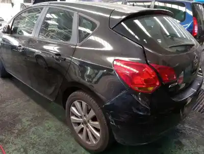 Scrapping Vehicle opel astra j (p10) 1.7 cdti (68) of the year 2010 powered a17dtj