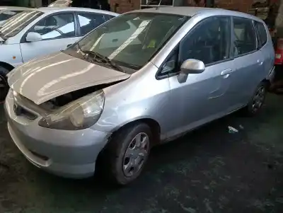 Hurda Aracı honda jazz (gd1/5) 1.4 yılın 2005 güçlü l13a1