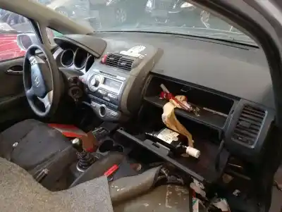 Hurda Aracı honda jazz (gd1/5) 1.4 yılın 2005 güçlü l13a1