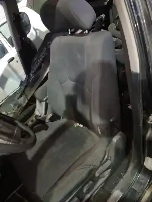 Здавання транспортного засобу ssangyong rexton rx 270 full року 2004 потужний d27dt
