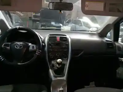 Veículo de Sucata toyota auris (_e15_) 1.4 d-4d (nde150_) do ano 2010 alimentado 1ndtv