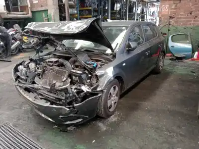 Scrapping Vehicle kia cee´d 1.4 cat of the year 2010 powered g4fal