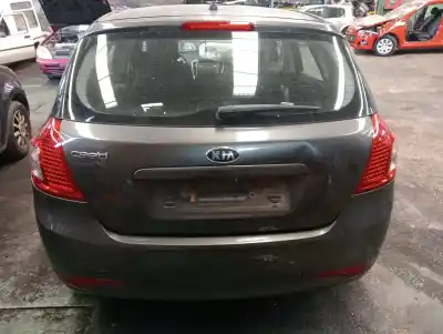 Scrapping Vehicle kia cee´d 1.4 cat of the year 2010 powered g4fal