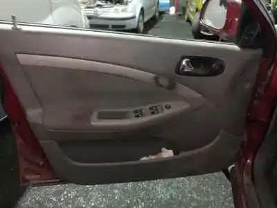 Veículo de Sucata chevrolet lacetti cdx do ano 2006 alimentado f16d3