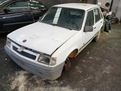Vehicul casat opel corsa a 1.4 cat (l48) 82 cv / 60 kw al anului 1990 alimentat 14nv