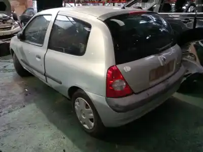 Здавання транспортного засобу renault clio ii fase ii (b/cb0) 1.2 року 2004 потужний d7f726