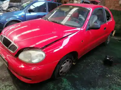 Veicolo di demolizione daewoo lanos 1.5 cat dell'anno 1999 alimentato 