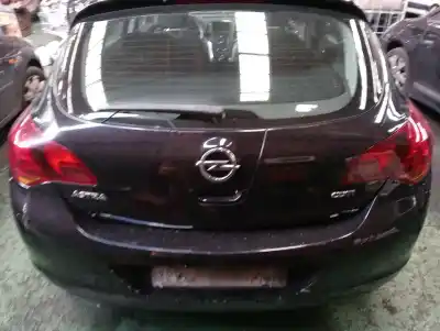 Scrapping Vehicle opel astra j (p10) 1.7 cdti (68) of the year 2010 powered a17dtr