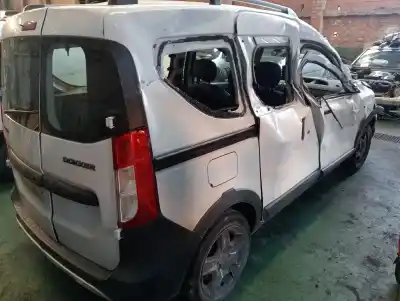 Здавання транспортного засобу dacia dokker monospace (ke_) 1.5 dci (keaj keah) року 2017 потужний 