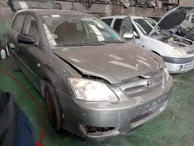 Veículo de Sucata toyota corolla (_e12_) 1.4 d (nde120_) do ano 2005 alimentado 1ndtv
