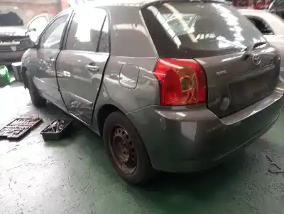 Veículo de Sucata toyota corolla (_e12_) 1.4 d (nde120_) do ano 2005 alimentado 1ndtv