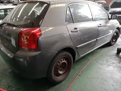 Veículo de Sucata toyota corolla (_e12_) 1.4 d (nde120_) do ano 2005 alimentado 1ndtv