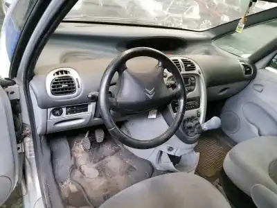 Veículo de Sucata citroen xsara picasso (n68) 1.6 hdi do ano 2006 alimentado 9hz