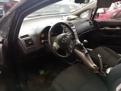 Scrapping Vehicle toyota auris (_e15_) 1.4 d-4d (nde150_) of the year 2008 powered 1ndtv