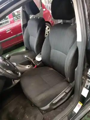 Scrapping Vehicle toyota auris (_e15_) 1.4 d-4d (nde150_) of the year 2008 powered 1ndtv