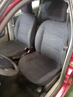 Утилизация автомобиля renault clio ii fase ii (b/cb0) 1.2 16v года 2003 питание d4f712