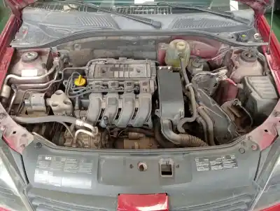 Утилизация автомобиля renault clio ii fase ii (b/cb0) 1.2 16v года 2003 питание d4f712