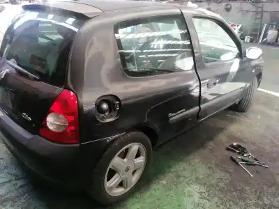 Здавання транспортного засобу renault clio ii fase ii (b/cb0) billabong року 2003 потужний d4f712