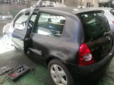 Здавання транспортного засобу renault clio ii fase ii (b/cb0) billabong року 2003 потужний d4f712