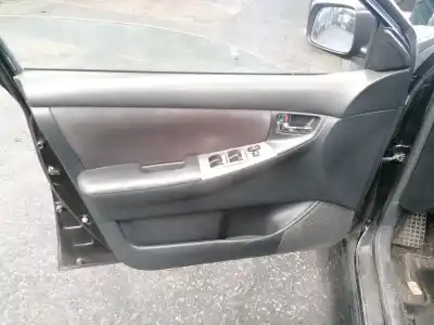 Veículo de Sucata toyota corolla (_e12_) 1.4 d (nde120_) do ano 2005 alimentado 1ndtv