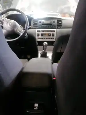 Veículo de Sucata toyota corolla (_e12_) 1.4 d (nde120_) do ano 2005 alimentado 1ndtv