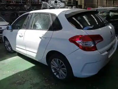 Veículo de Sucata citroen c4 lim. 1.4 16v 95 cv / 70 kw do ano 2013 alimentado 8f01