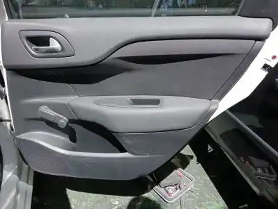 Veículo de Sucata citroen c4 lim. 1.4 16v 95 cv / 70 kw do ano 2013 alimentado 8f01