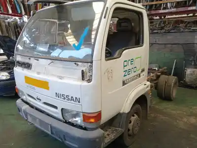 Sloopvoertuig nissan cabstar e tl100.35 van het jaar 2001 aangedreven bd30