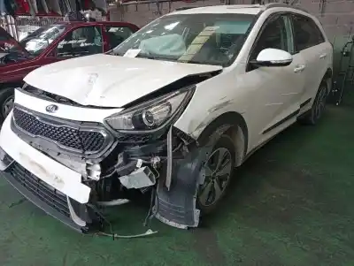 Scrapping Vehicle kia niro concept of the year 2017 powered g4le