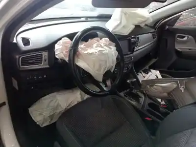 Scrapping Vehicle kia niro concept of the year 2017 powered g4le