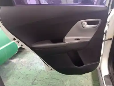 Scrapping Vehicle kia niro concept of the year 2017 powered g4le