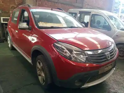 Veicolo di demolizione dacia sandero stepway dell'anno 2012 alimentato k9k892
