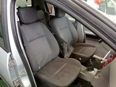 Sloopvoertuig renault modus 1.4 16v van het jaar 2005 aangedreven k4j770